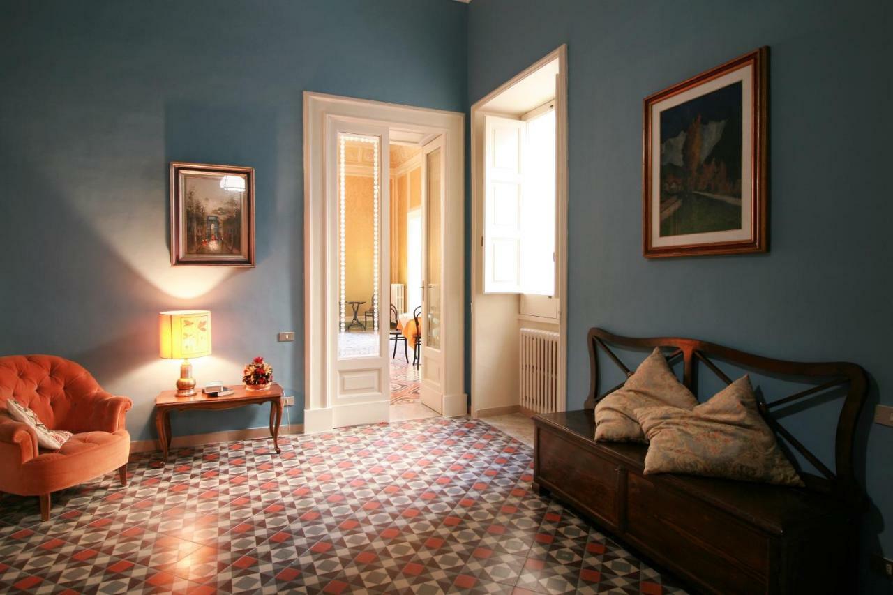 Chez Moi Charme B&B Lecce Extérieur photo